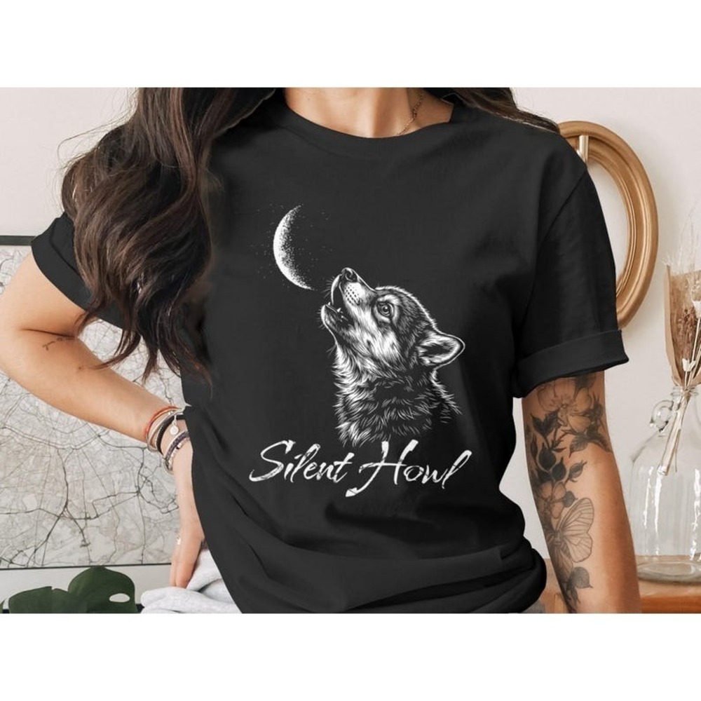 Silent Howl Wolf T-Shirt, Moon T Shirt, Animal Tee, Unisex TShirt